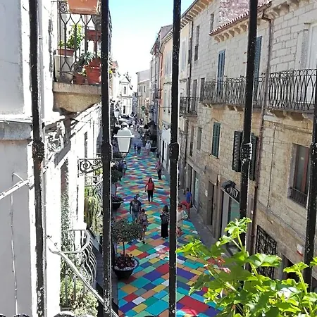 Piazza Di L'ara 3*