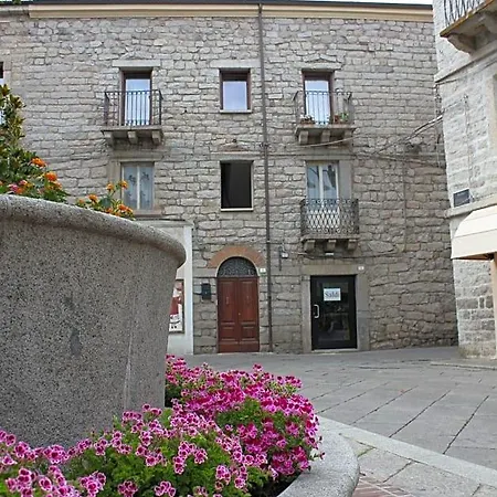 Piazza Di L'ara Tempio Pausania