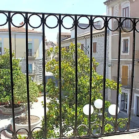 Piazza Di L'ara 3* Tempio Pausania
