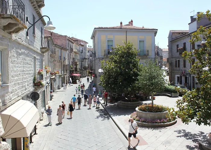 Piazza Di L'ara ベッド・アンド・ブレックファスト 3*