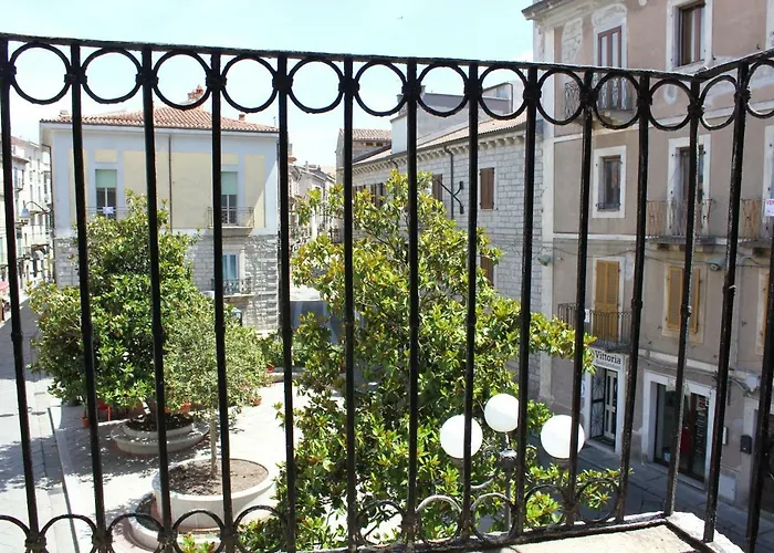 ベッド・アンド・ブレックファスト Piazza Di L'ara