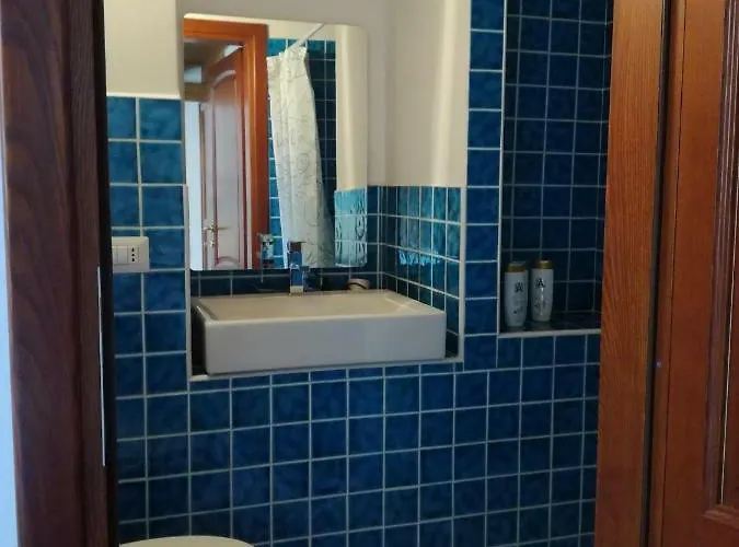 Piazza Di L'ara ベッド・アンド・ブレックファスト 3*